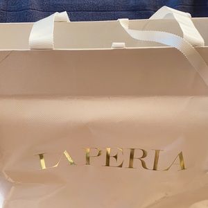 La Perla Lingerie; a complete set; black lace.